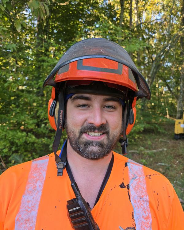 Mullinax crew member