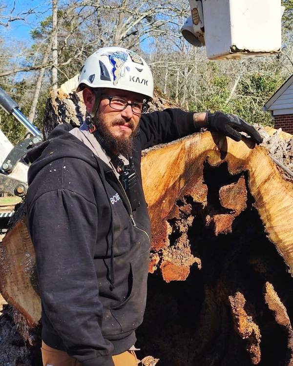 Mullinax crew member on the job
